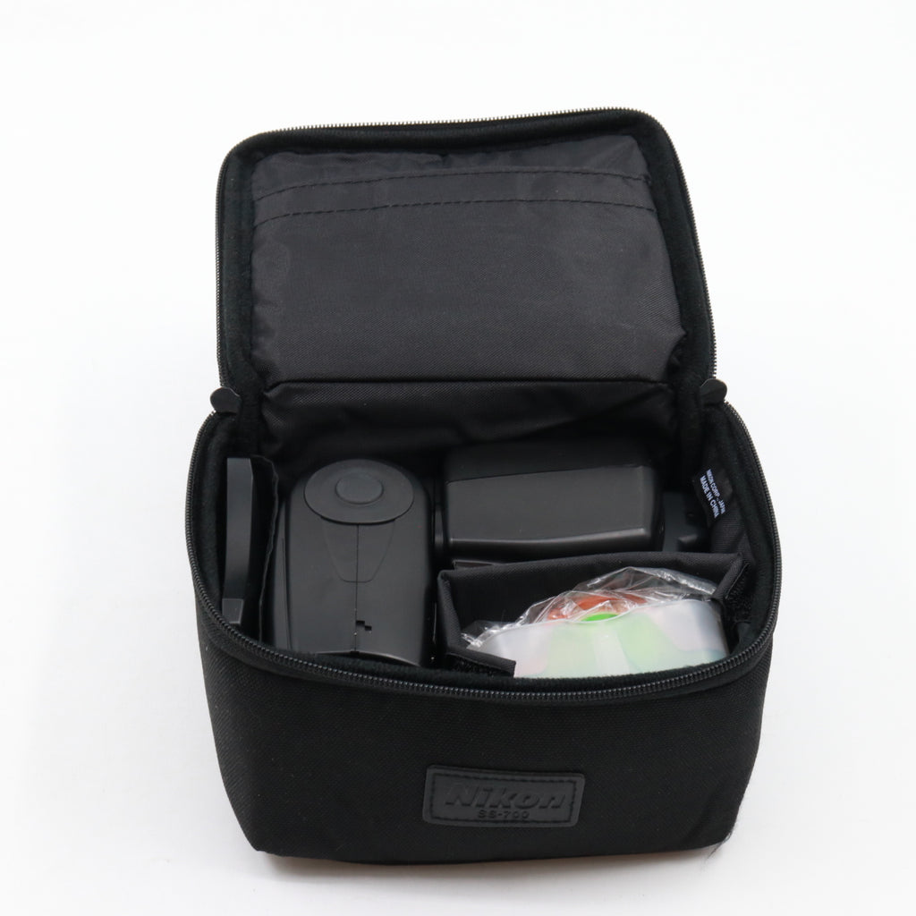 Nikon Speedlight SB-700 gebraucht