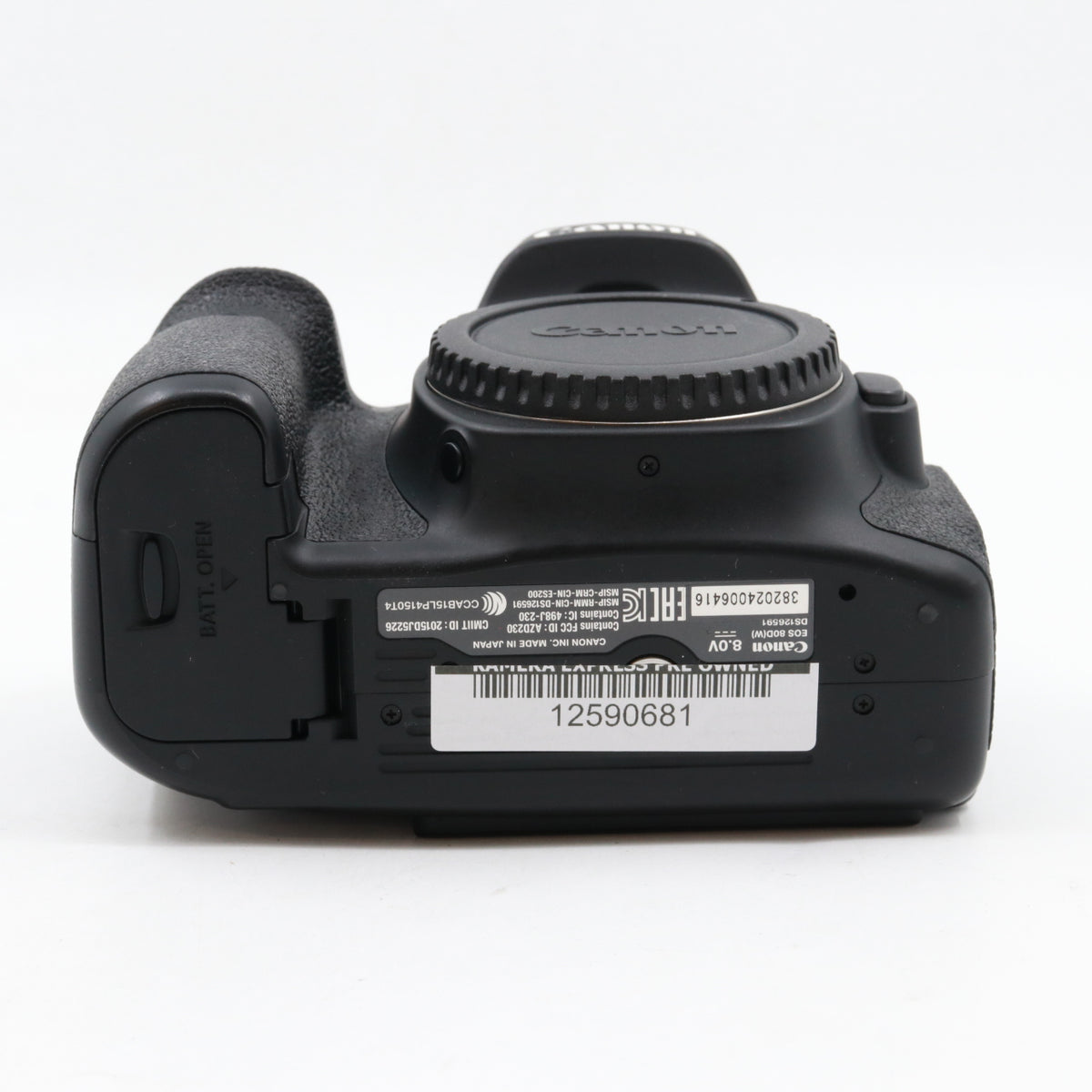 Canon EOS 80D body used