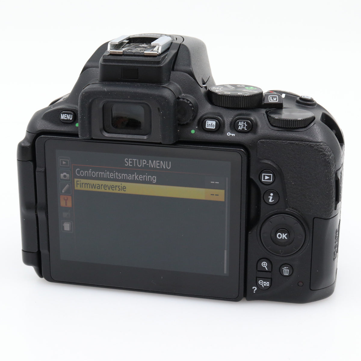 Nikon D5600 body used