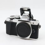 Olympus OM-D E-M10 mark II Gehäuse silber gebraucht