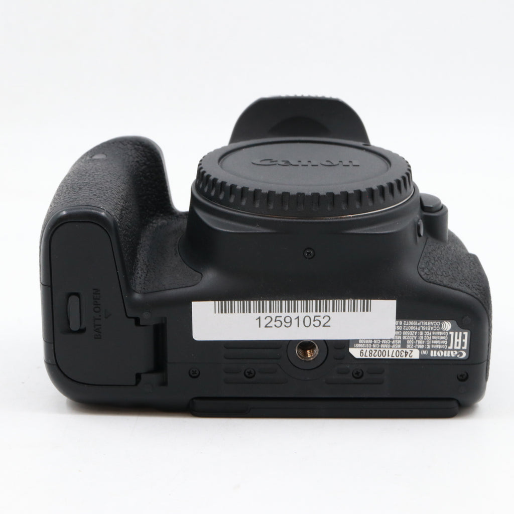 Canon EOS 77D body used