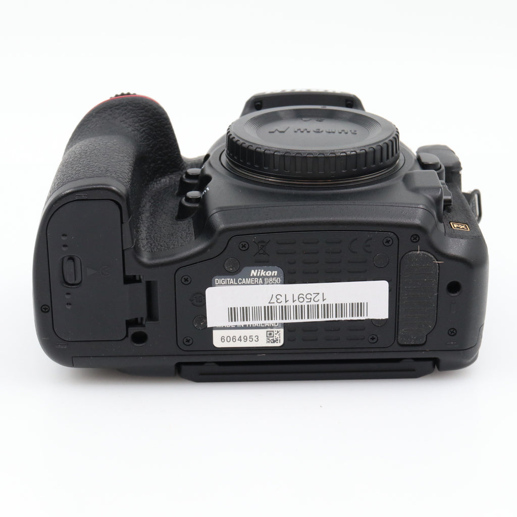 Nikon D850 Gehäuse gebraucht
