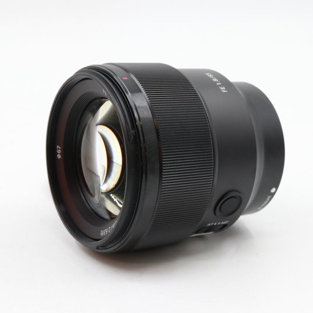 Sony FE 85mm f/1.8 used