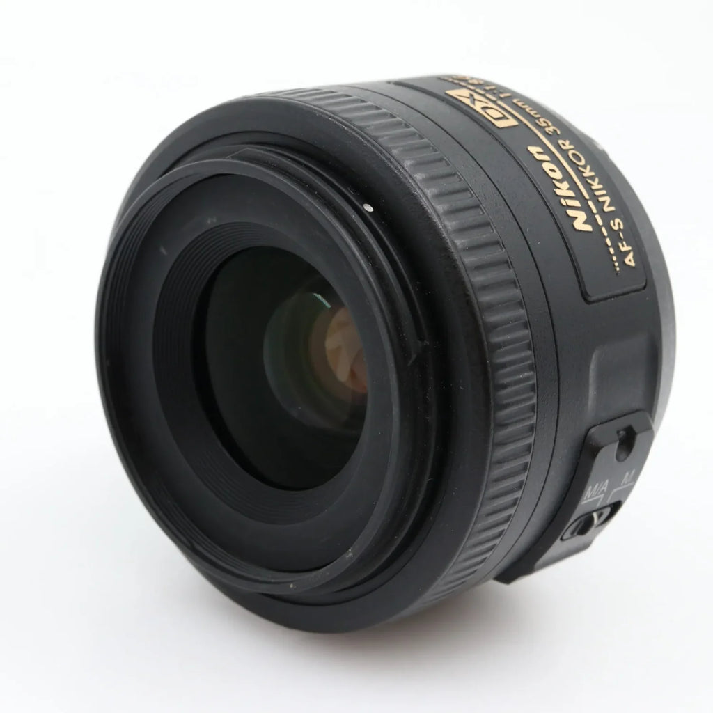 Nikon AF-S 35mm F/1.8G DX gebraucht