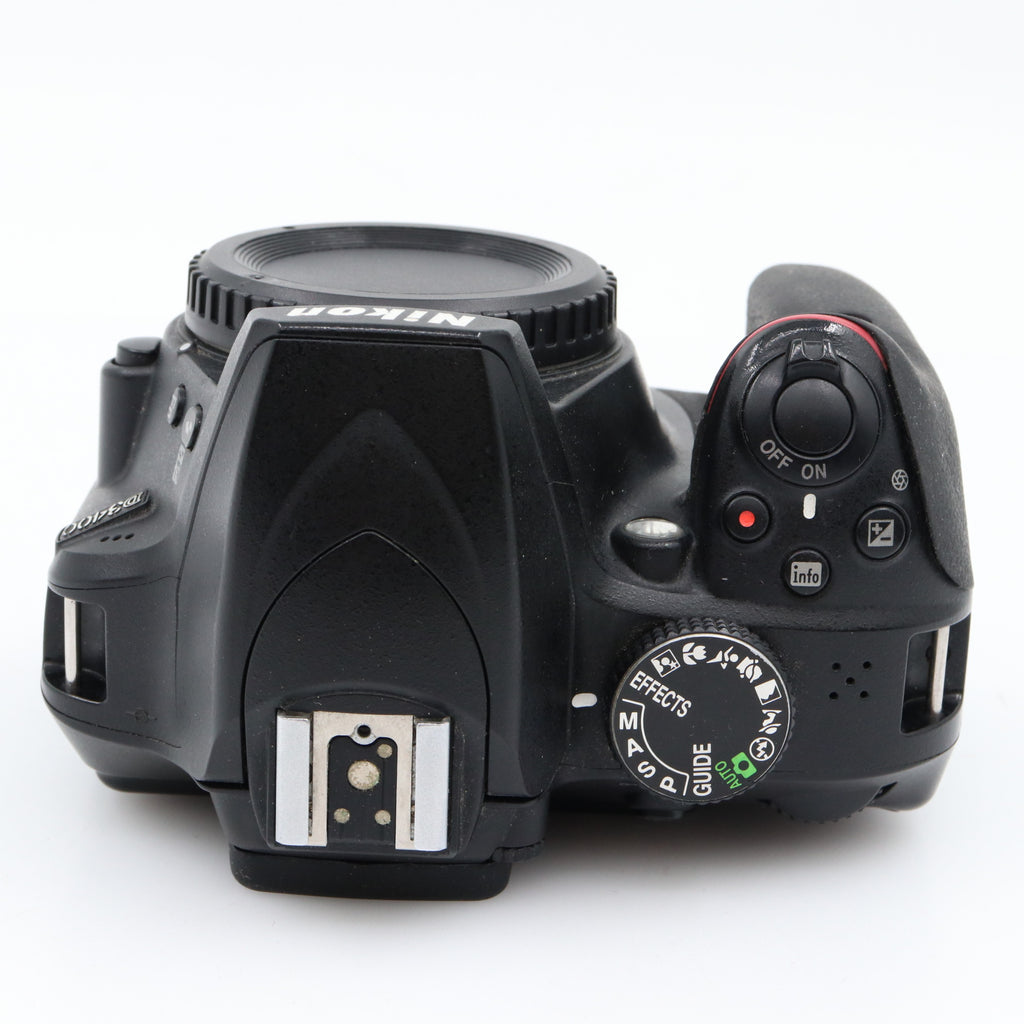 Nikon D3400 body used