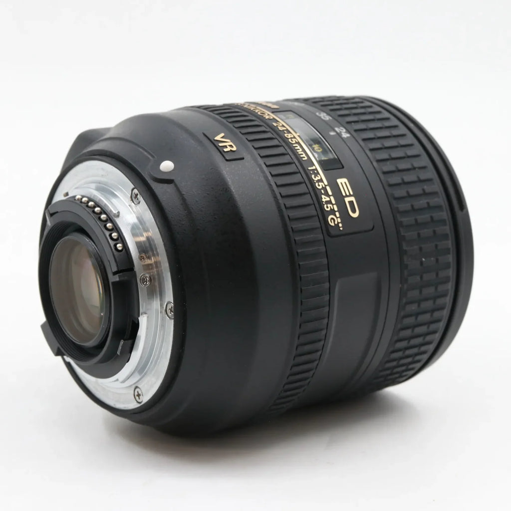 Nikon AF-S 24-85mm f/3.5-4.5G ED VR used