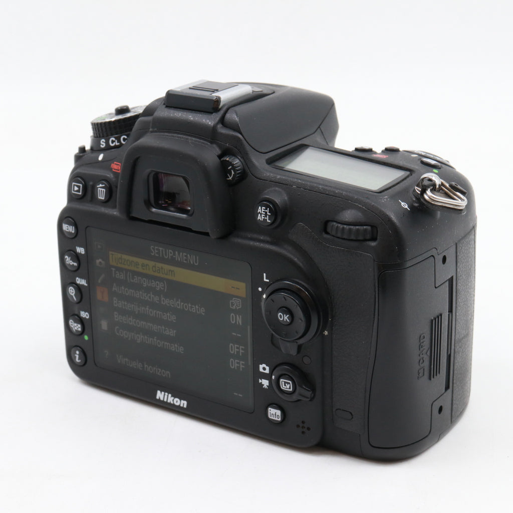 Nikon D7100 body used