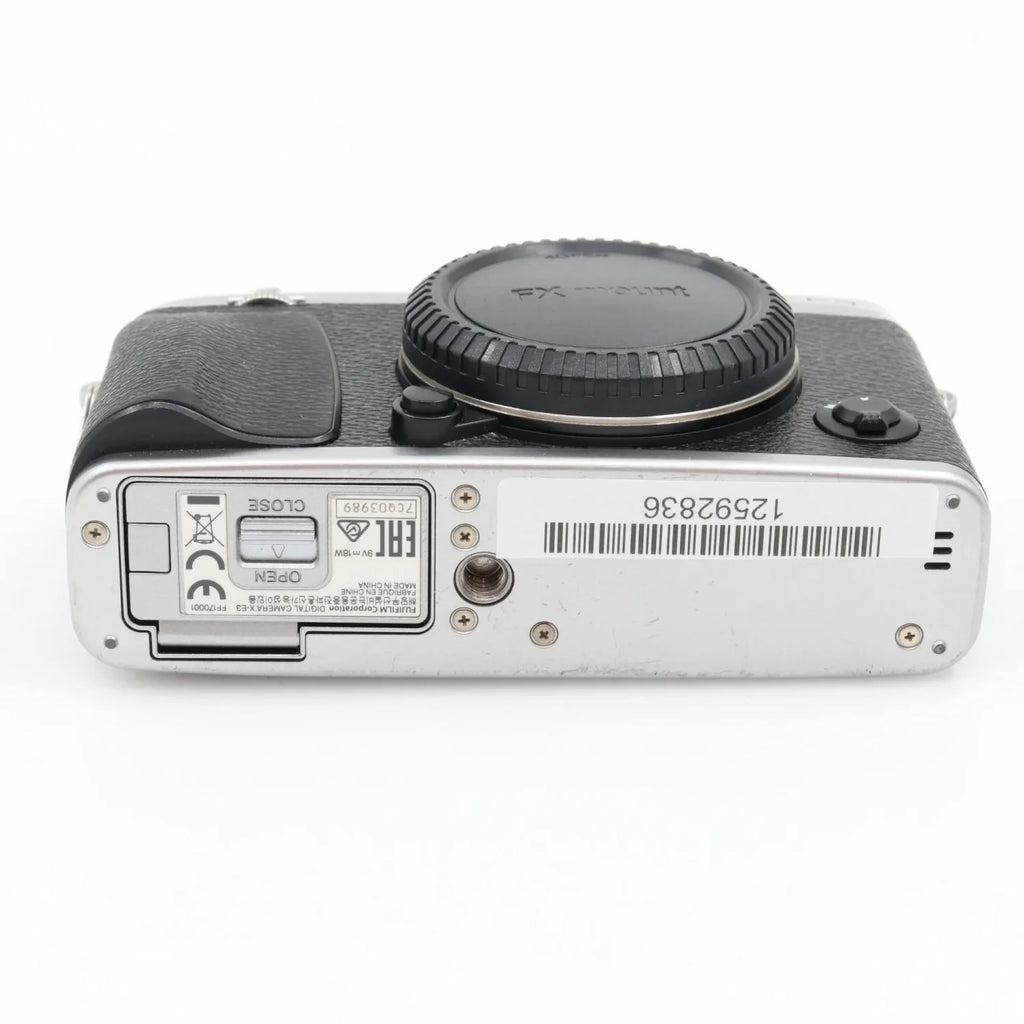 Fujifilm X-E3 body used
