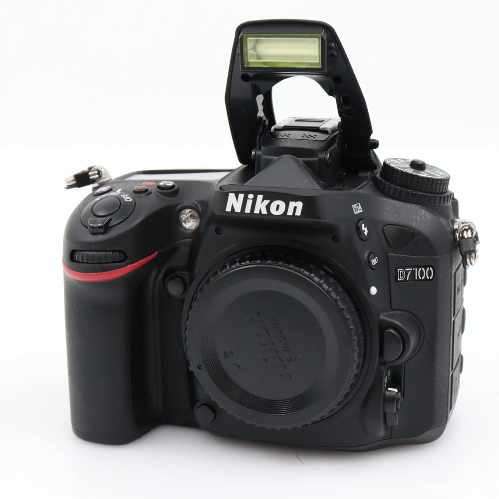 Nikon D7100 body used