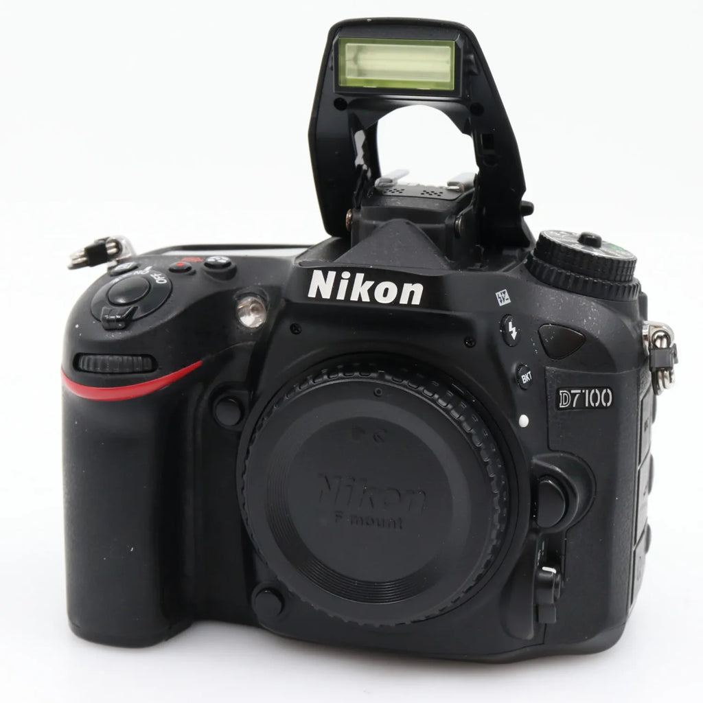 Nikon D7100 body used