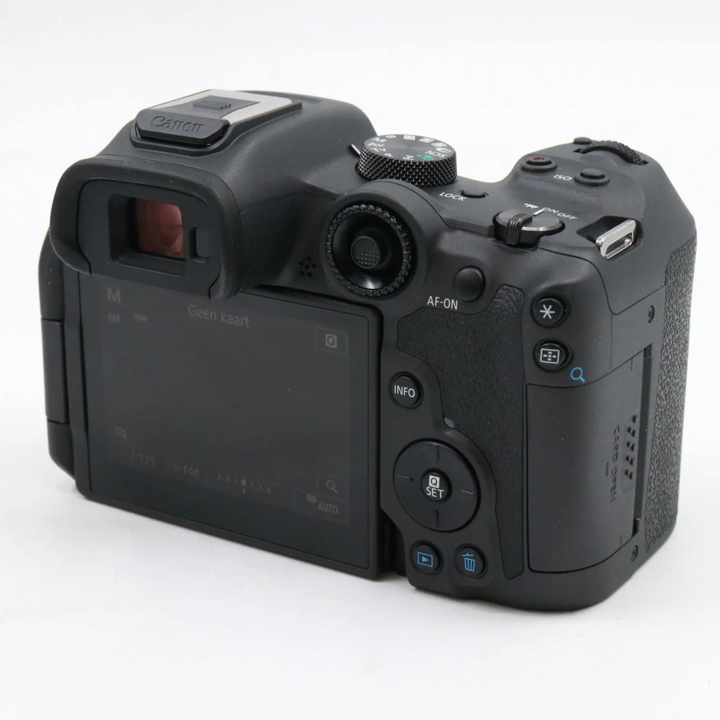 Canon EOS R7 body used