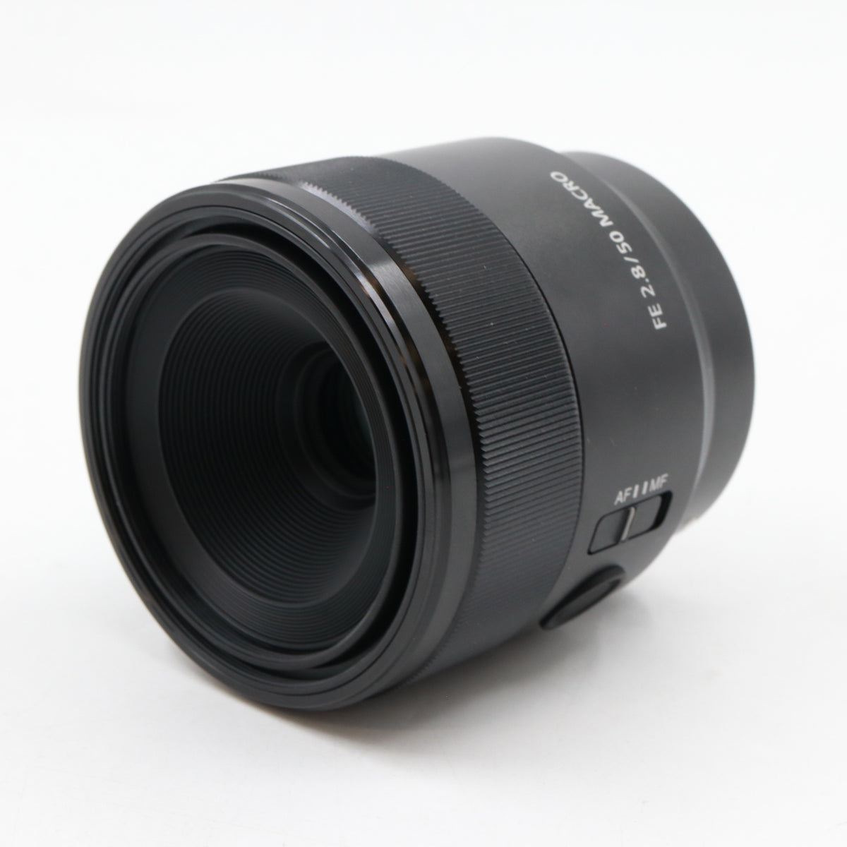 Sony FE 50mm f/2.8 Macro used