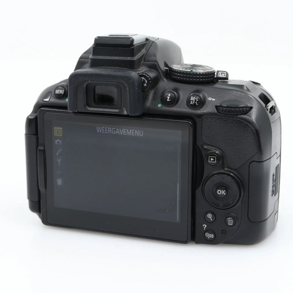 Nikon D5300 body used