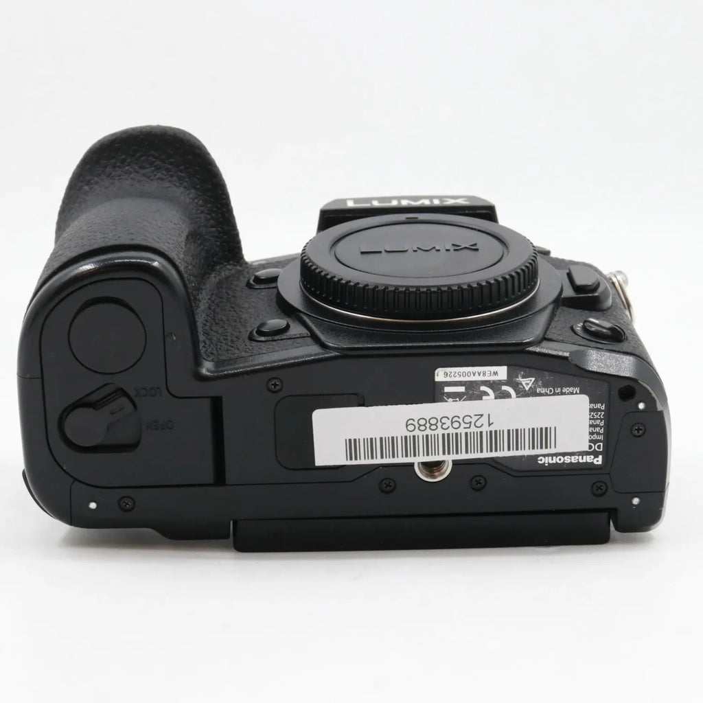 Panasonic Lumix DC-G9 body used