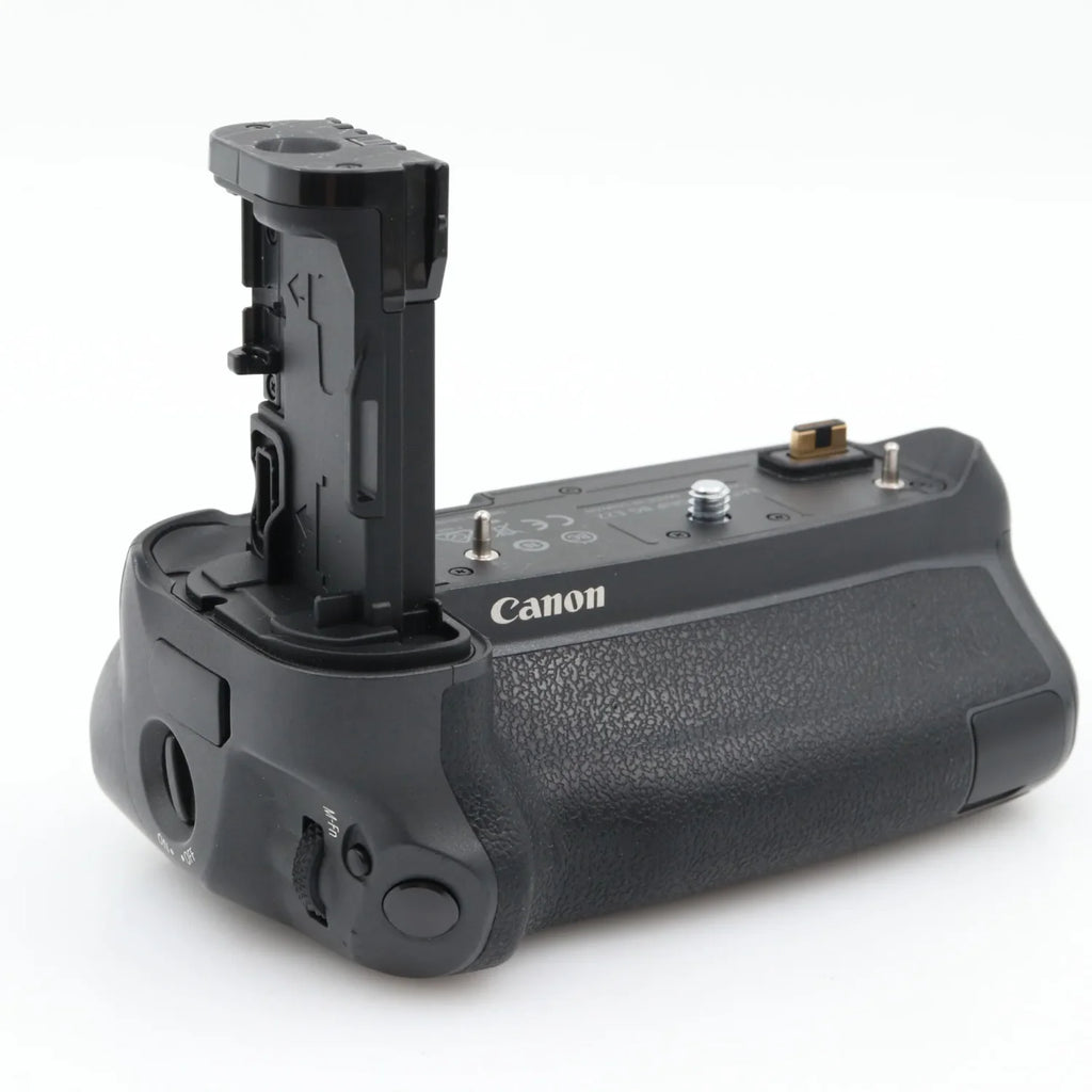 Canon BG-E22 batterygrip used