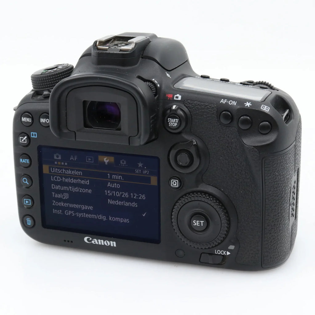 Canon EOS 7D mark II body used