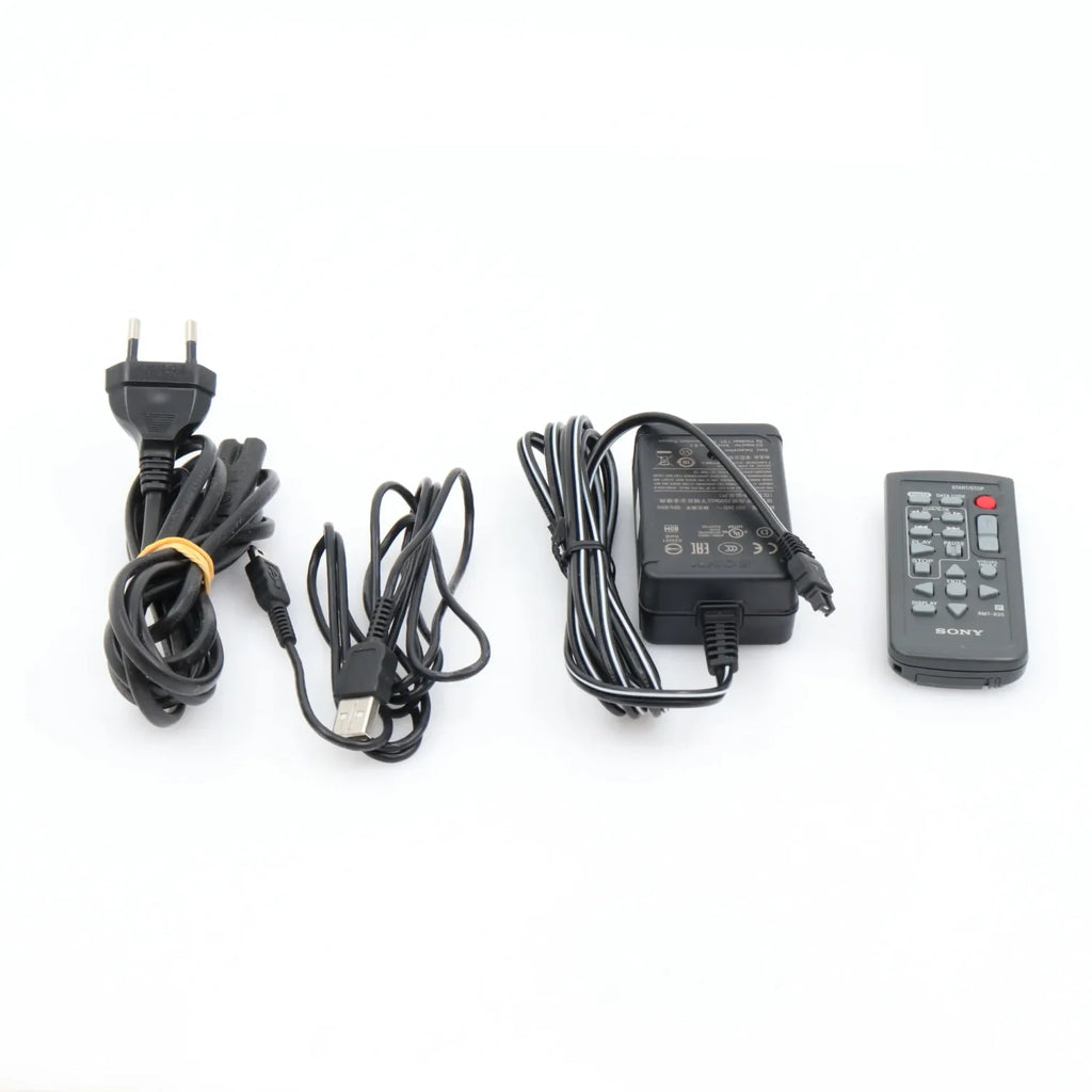 Sony FDR-AX700 4K Camcorder used