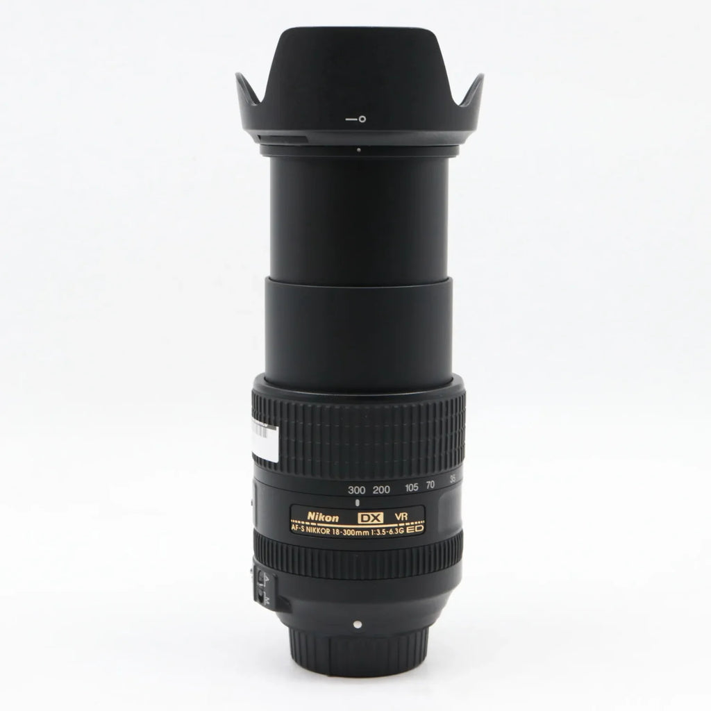 Nikon AF-S 18-300mm f/3.5-6.3G ED VR DX gebraucht