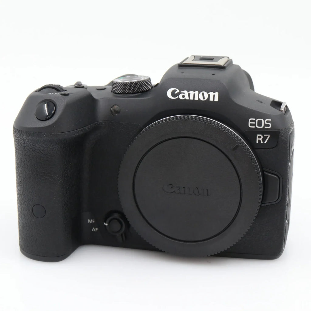 Canon EOS R7 body used