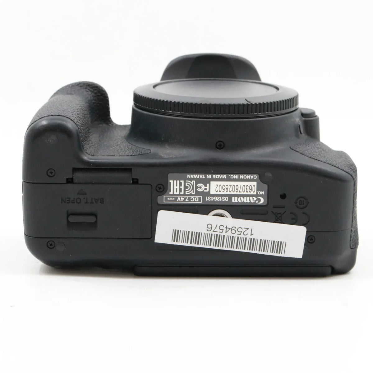 Canon EOS 700D body used