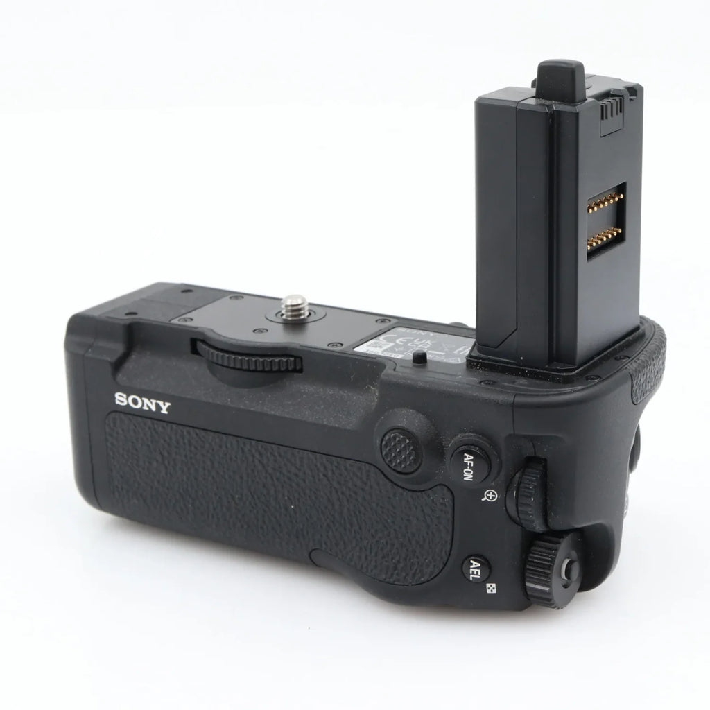 Sony VG-C5 vertical batterygrip used