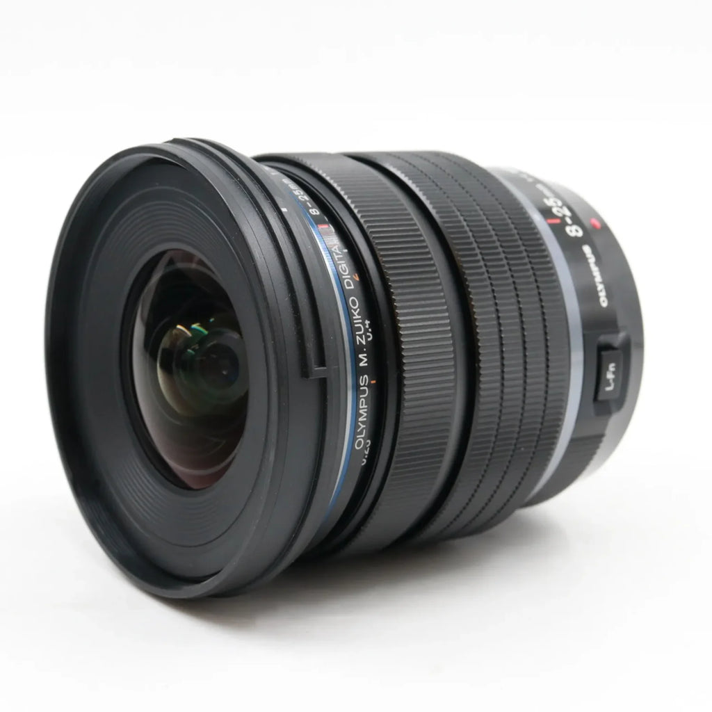 Olympus M.Zuiko Digital ED 8-25mm f/4 PRO used