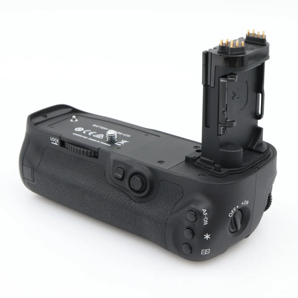 Canon BG-E20 batterygrip used