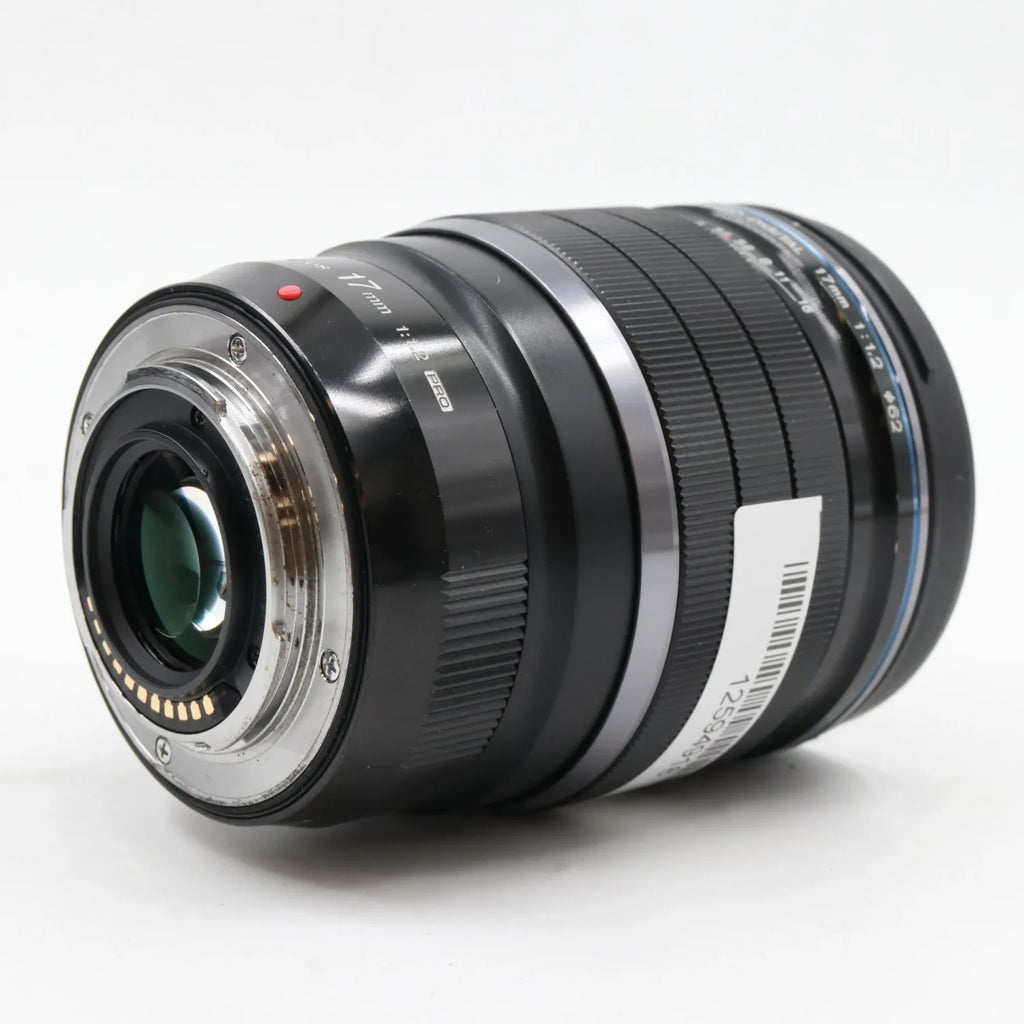 Olympus M.Zuiko Digital 17mm f/1.2 PRO used