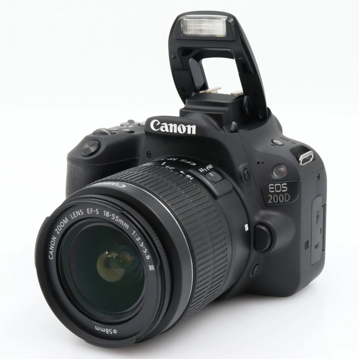 Canon EOS 200D + Canon EF-S 18-55mm f/3.5-5.6 III gebraucht