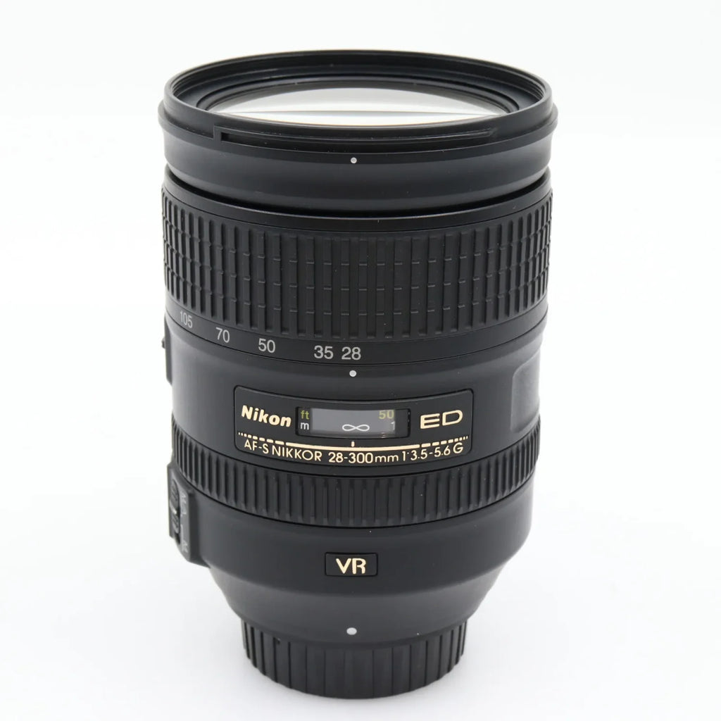Nikon AF-S 28-300mm f/3.5-5.6G ED VR gebraucht