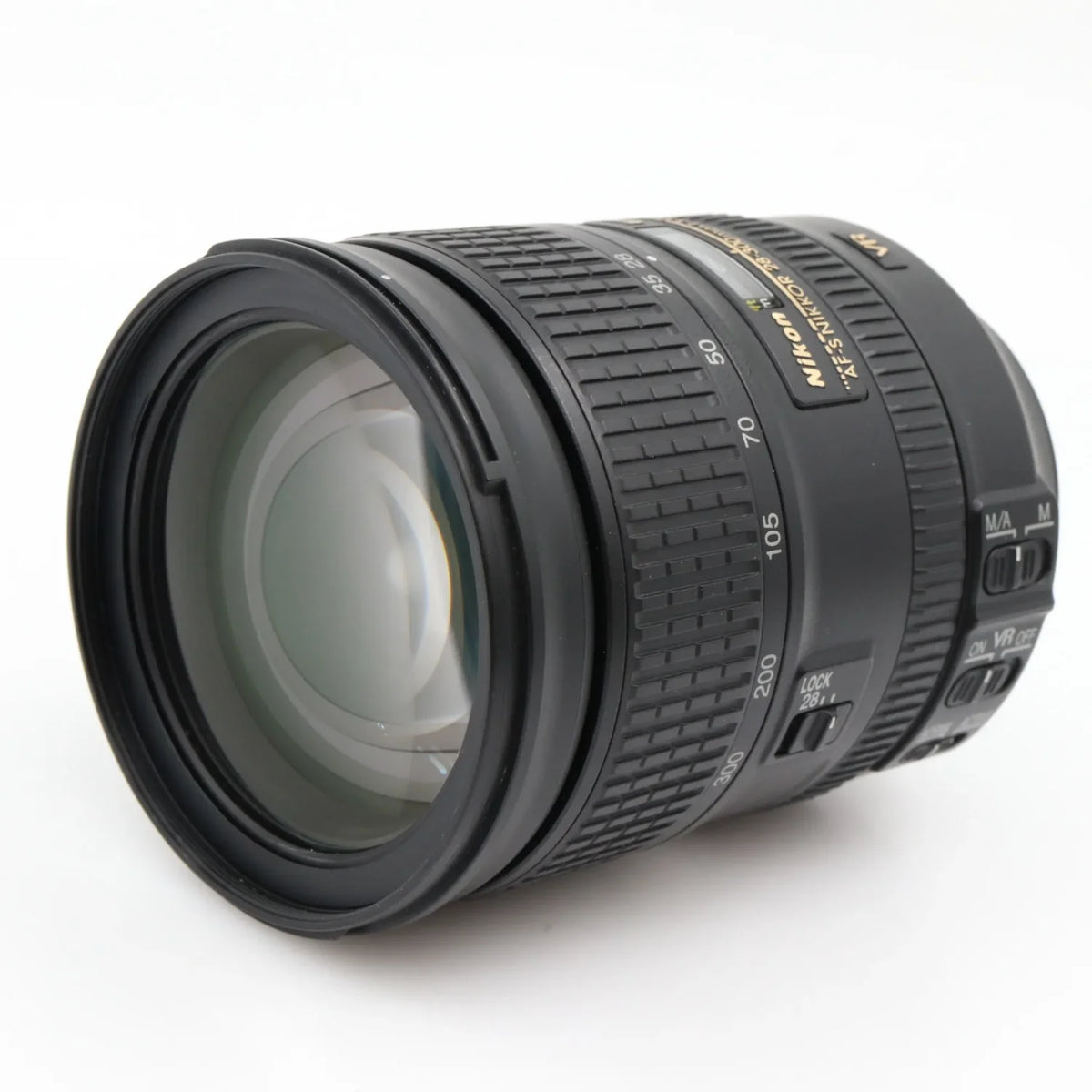 Nikon AF-S 28-300mm f/3.5-5.6G ED VR gebraucht