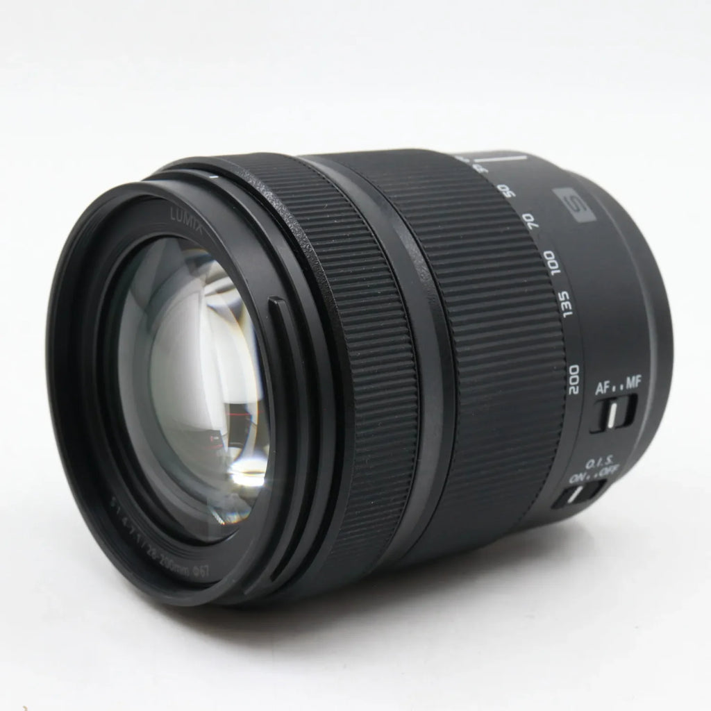 Panasonic Lumix S 28-200mm f/4-7.1 Macro OIS L-mount used