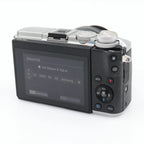 Canon EOS M6 + 15-45mm f/3.5-6.3 IS STM used