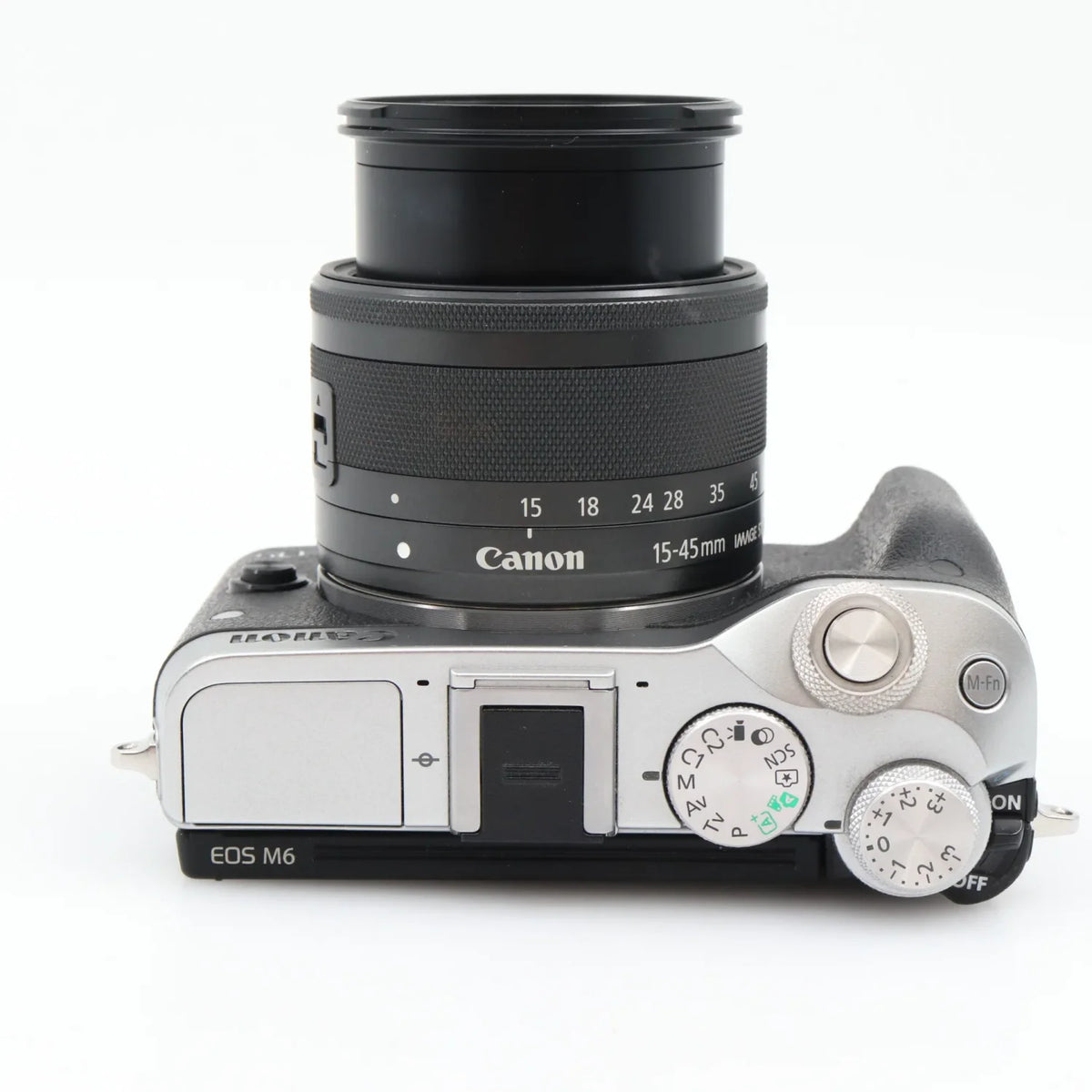 Canon EOS M6 + 15-45mm f/3.5-6.3 IS STM used