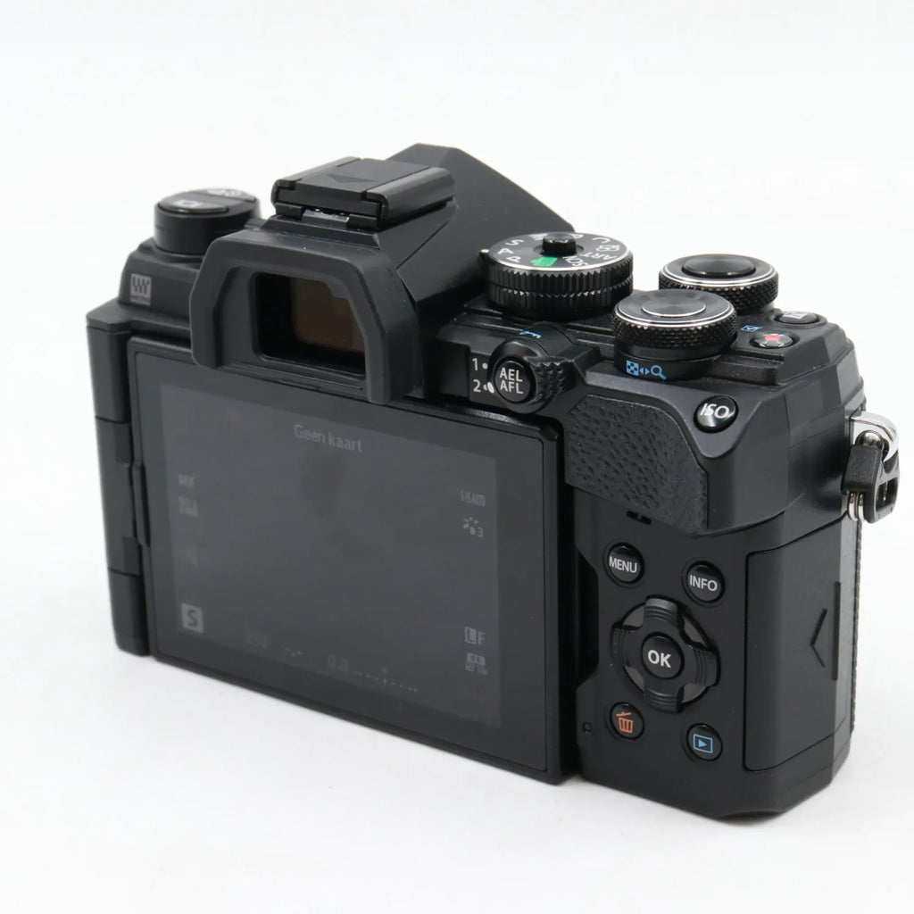 OM SYSTEM OM-5 body used