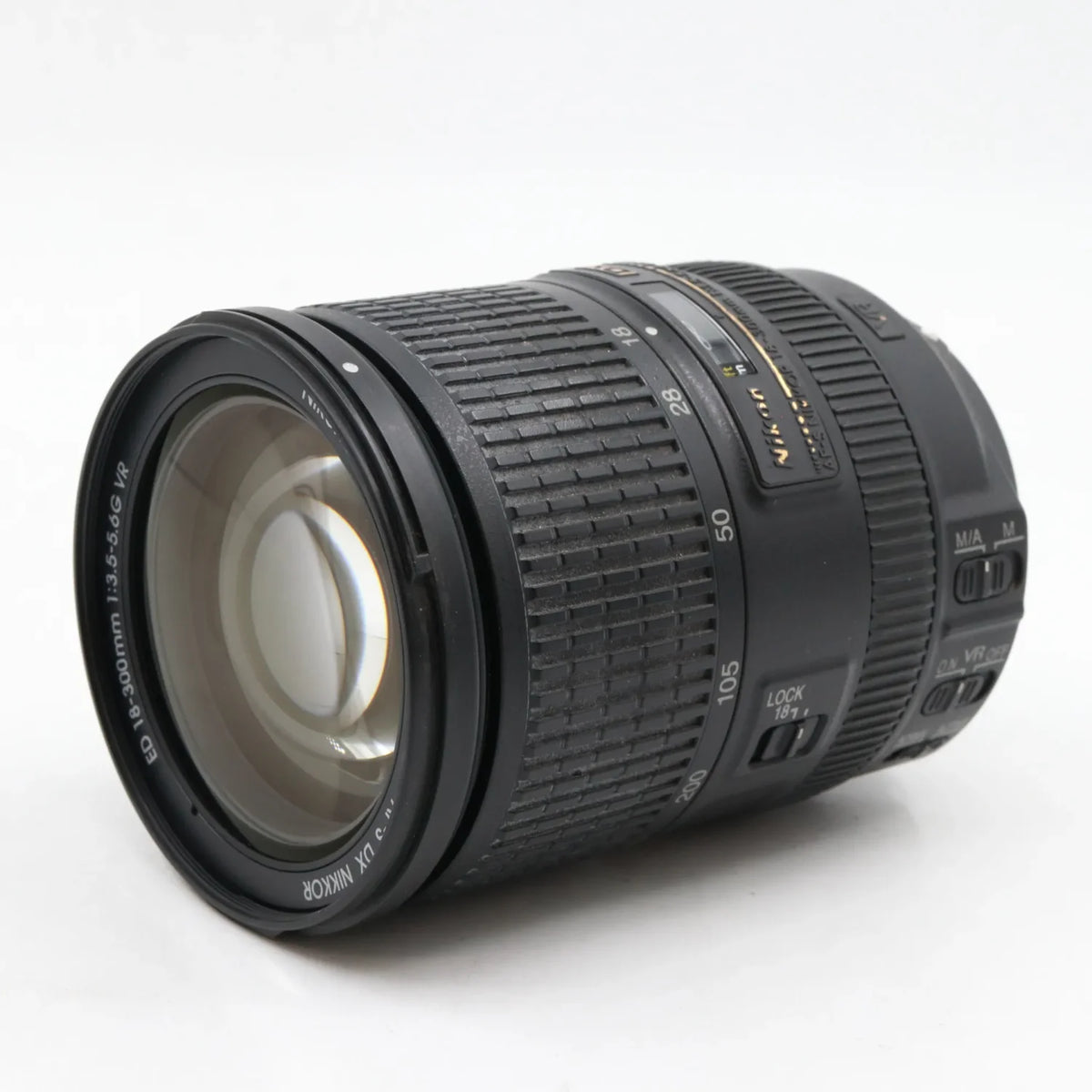 Nikon AF-S 18-300mm F/3.5-5.6G ED VR DX gebraucht