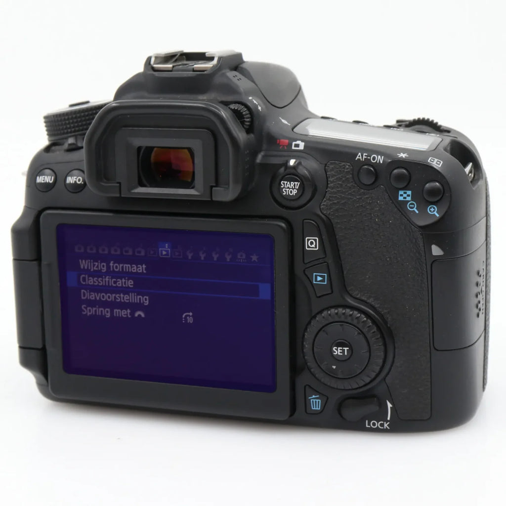 Canon EOS 70D body used