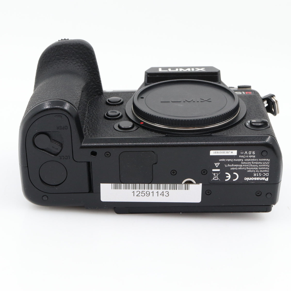 Panasonic Lumix DC-S1R body used