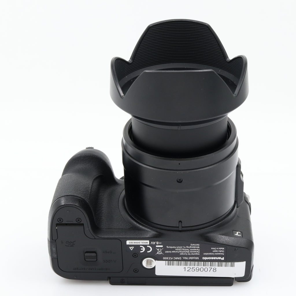 Panasonic Lumix DMC-FZ300 used