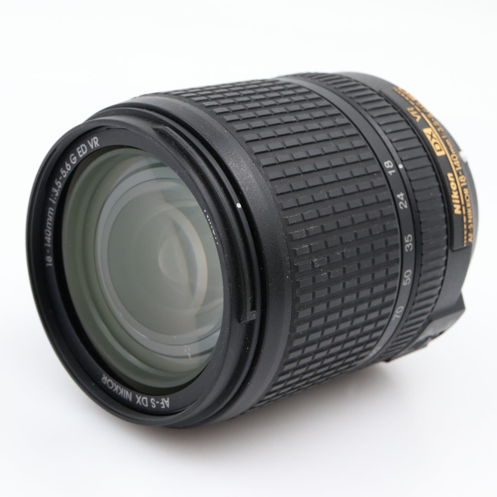 Nikon AF-S 18-140mm f/3.5-5.6G ED VR DX used