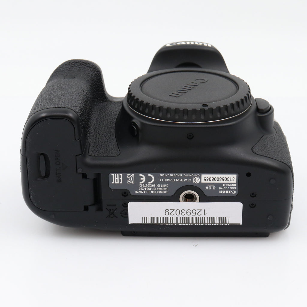 Canon EOS 70D body used