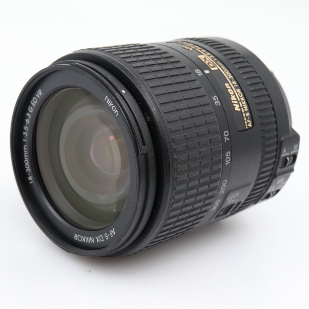 Nikon AF-S 18-300mm f/3.5-6.3G ED VR DX used